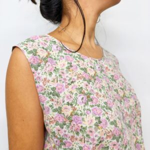 Blusa sin mangas de flores vintage