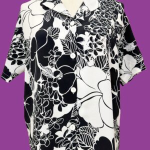 Blusa estampado floral blanco y negro